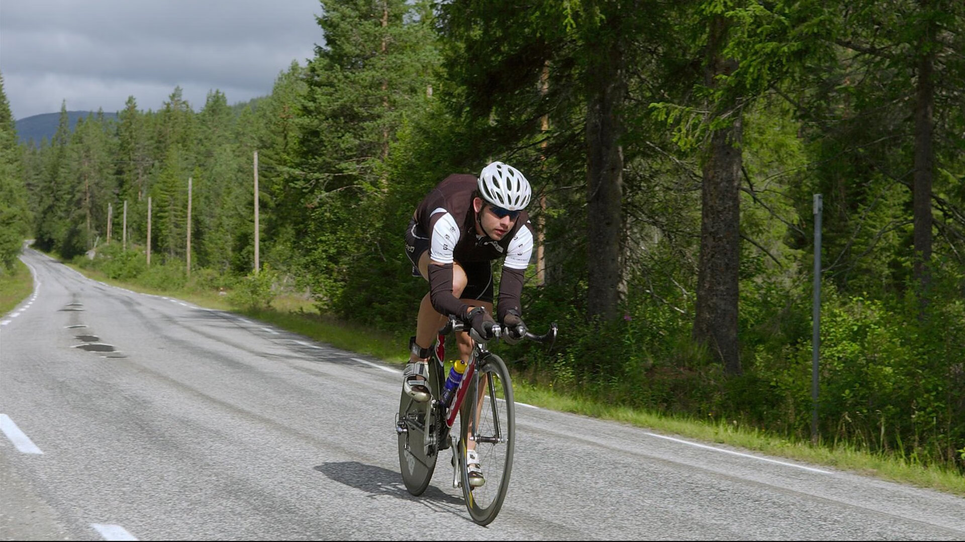 NBA总决赛巅峰对决,凯尔特人逆转勇士夺冠,塔图姆荣膺FMVP