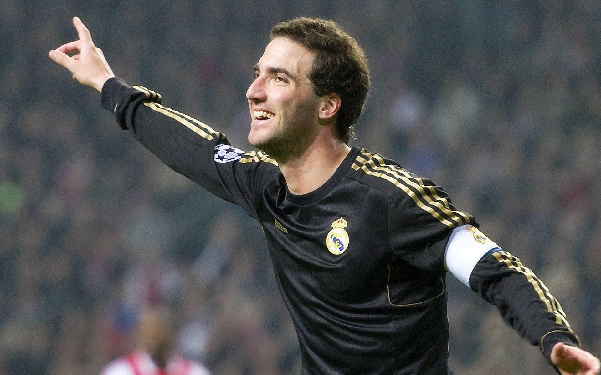 国羽新星闪耀全英赛 力克强敌斩获女单冠军