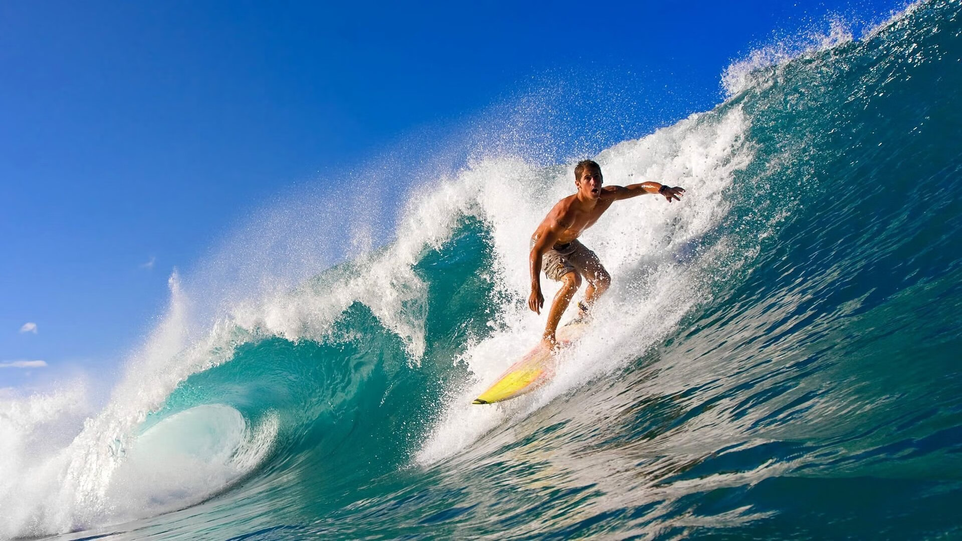 中国体育产业迎来黄金发展期,政策驱动与消费升级双轮驱动